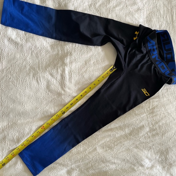 3 UA compression pants! 3 pairs - all go together. - Picture 8 of 11